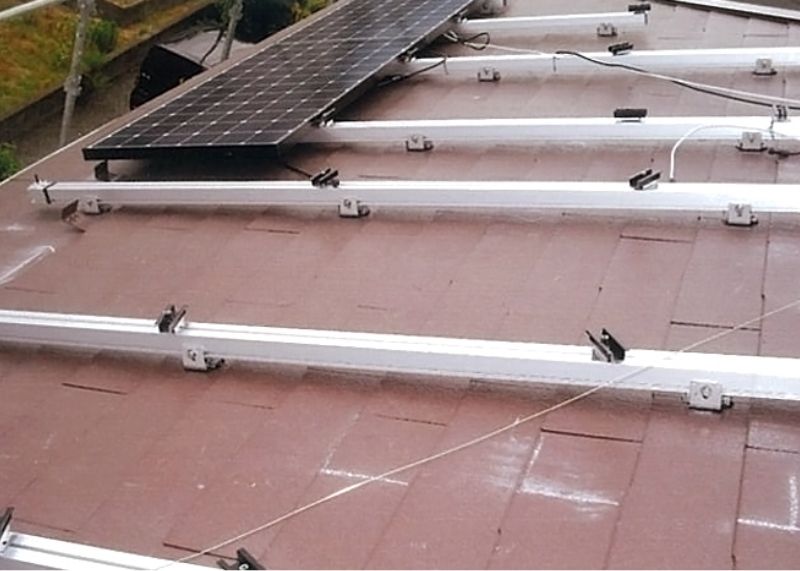 ソーラーパネルの設置